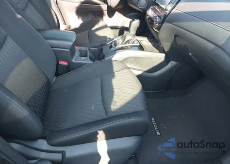 2017 Nissan Rogue Sv z USA, uszkodzony, nr VIN KNMAT2MT2HP569785